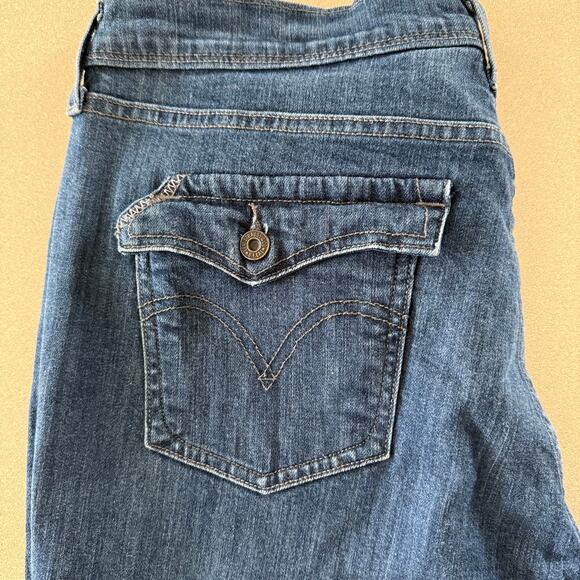 Levi's 515 Med Wash Bootcut Jeans SZ 14M Cowgirl Rodeo Flap Pocket Stretch - Picture 3 of 9